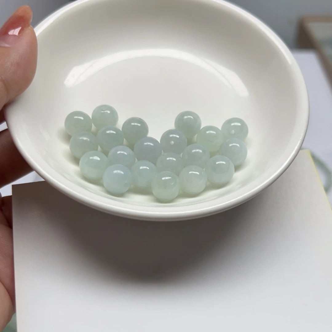 翡翠散珠哆*纯天然缅甸翡翠A货卡9.5，18颗分3单