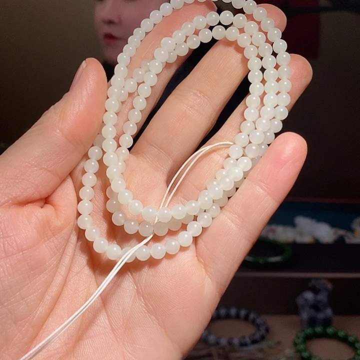 和田玉手串未镶嵌账**生