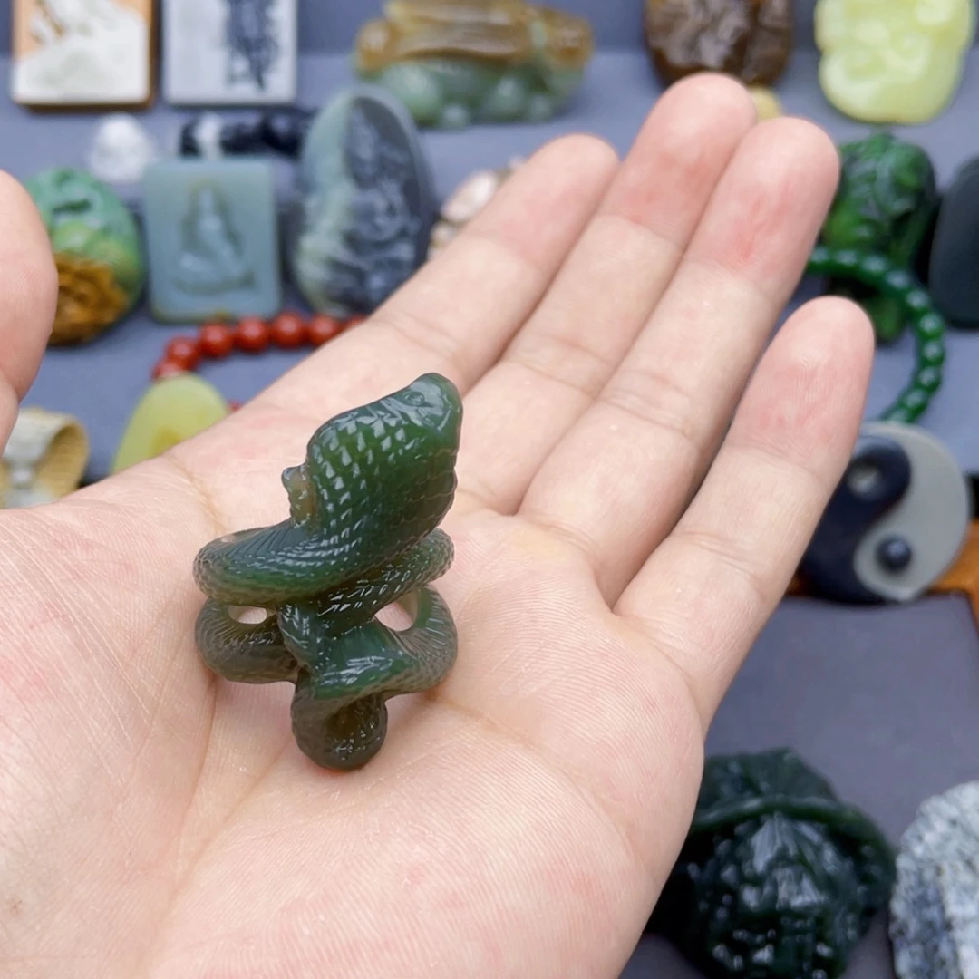 和田玉未镶嵌颈饰A**缘