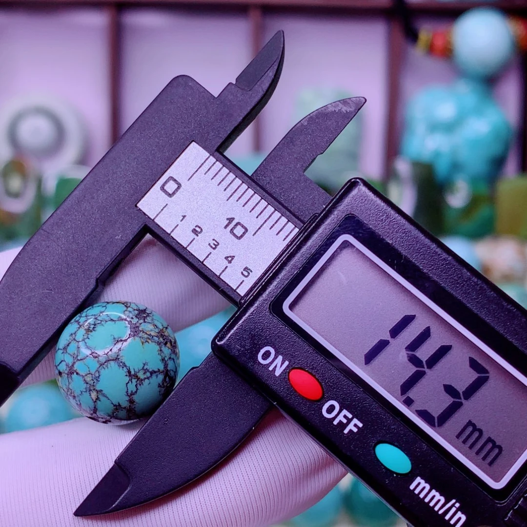 绿松石未镶嵌原矿绿松石