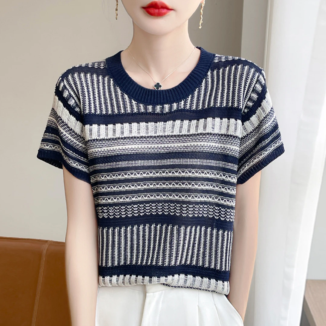 特大码女装夏装胖mm冰丝针织衫女士短袖t恤遮肚子巨显瘦镂空上衣