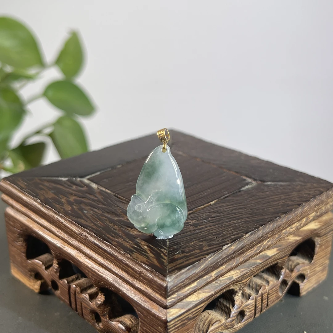 JXA27-019 天然缅甸A货翡翠  18K扣头翡翠吊坠