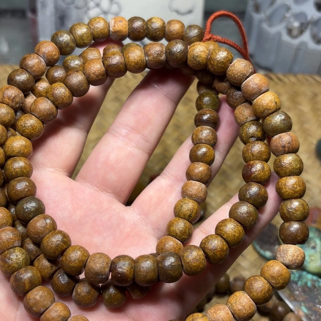 岫岩河磨玉（透闪石质玉）未镶嵌颈饰