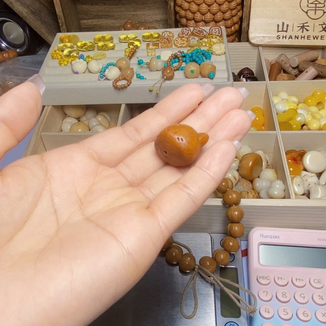 ****吊坠猴头核桃小熊米米