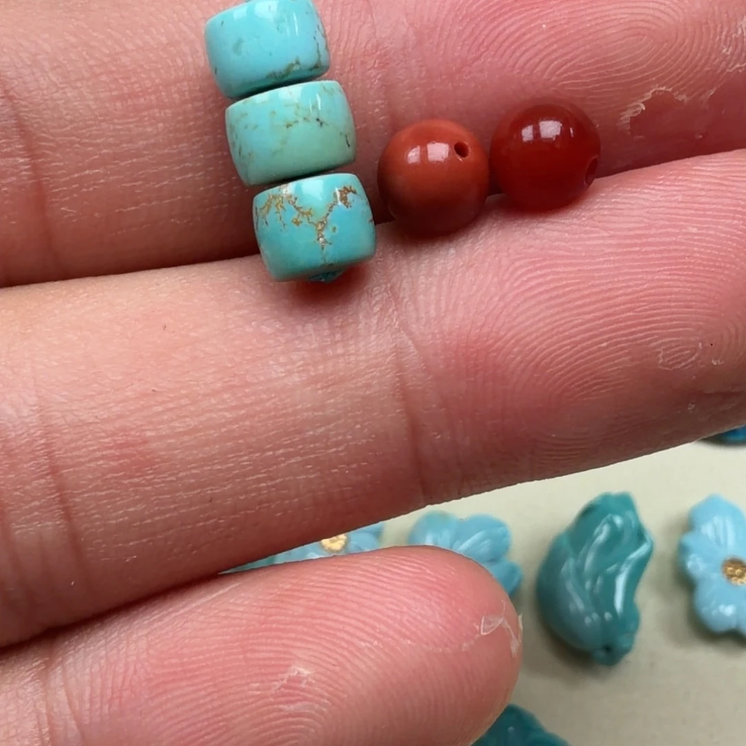 南红玛瑙未镶嵌珠宝奇石