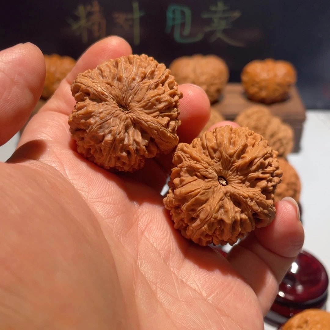 文玩核桃把件L***y大蒜头37全品