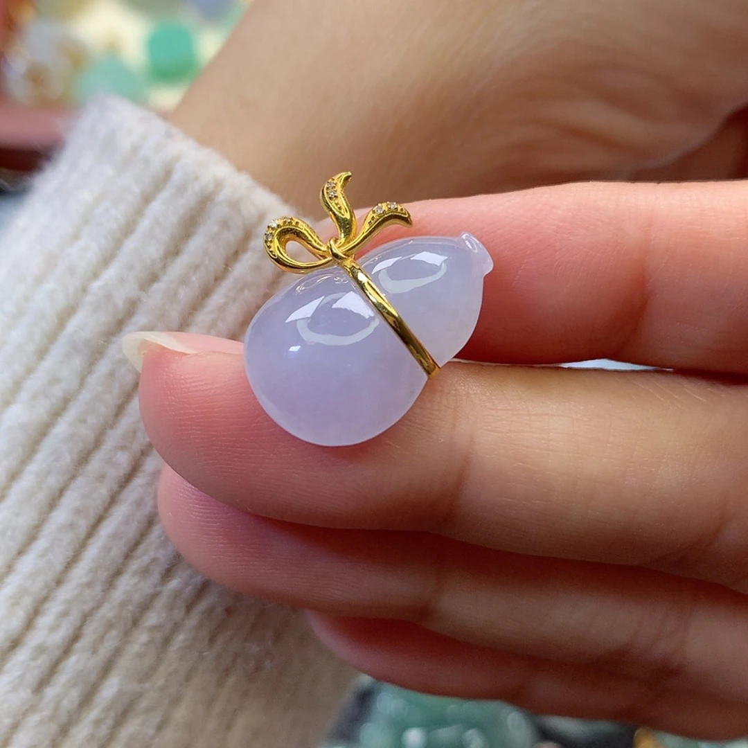 【闪购商品】吊坠(赠链)18K金镶嵌翡翠