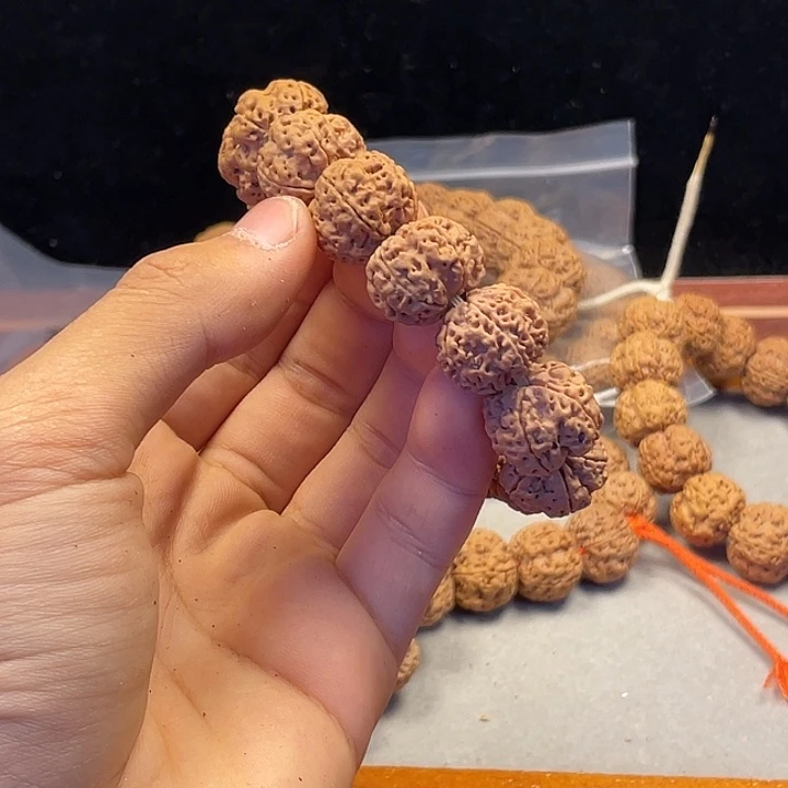 金刚菩提吊坠原皮原色