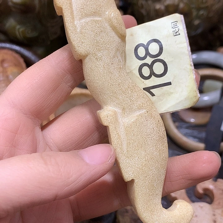 蓝****和田玉未镶嵌颈饰