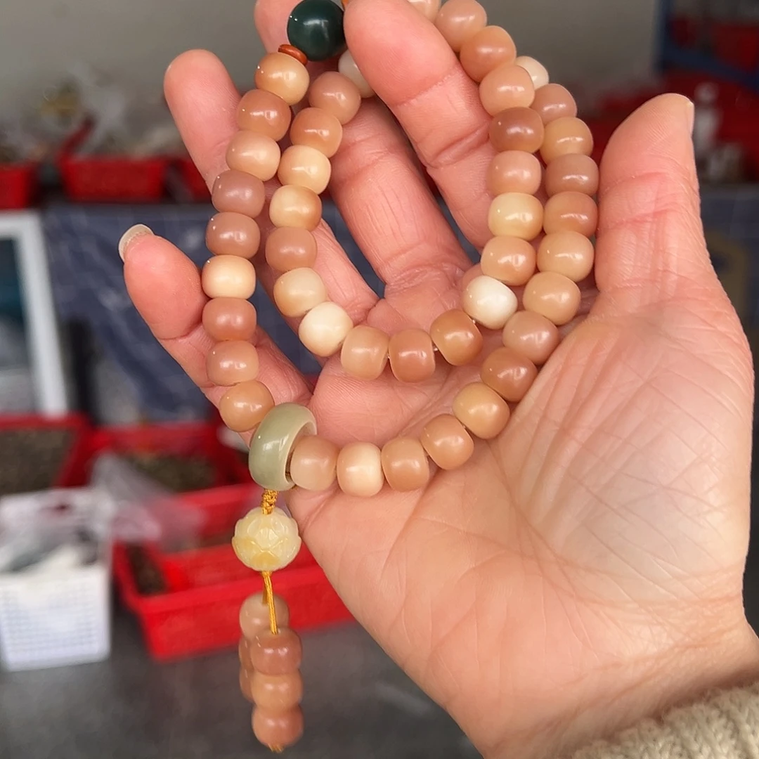 吊坠白玉菩提8×10