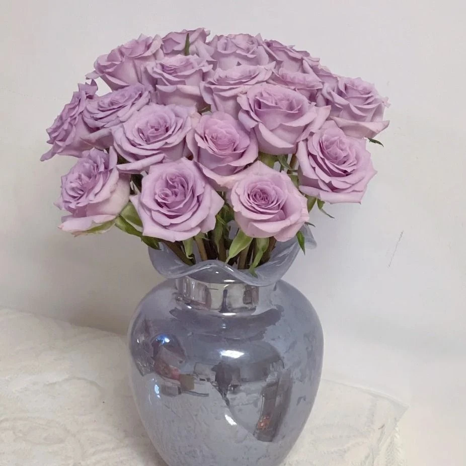 『家居鲜花』满50元送花上门/3支紫玫瑰/不含花瓶/家居花送长辈送爱人送朋友