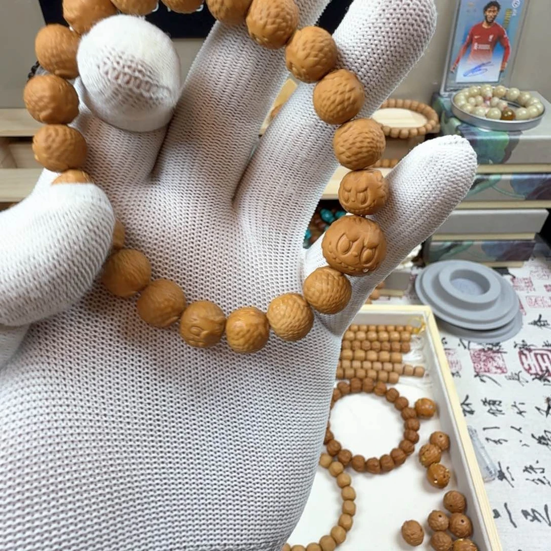 娃***哈石英石铁合金拉布布