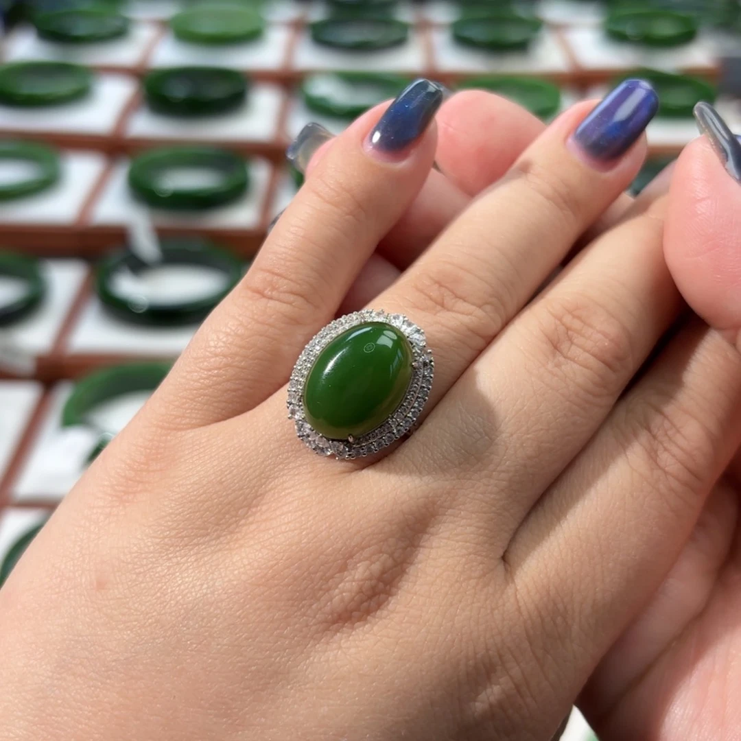 银S925镶嵌戒指和田玉