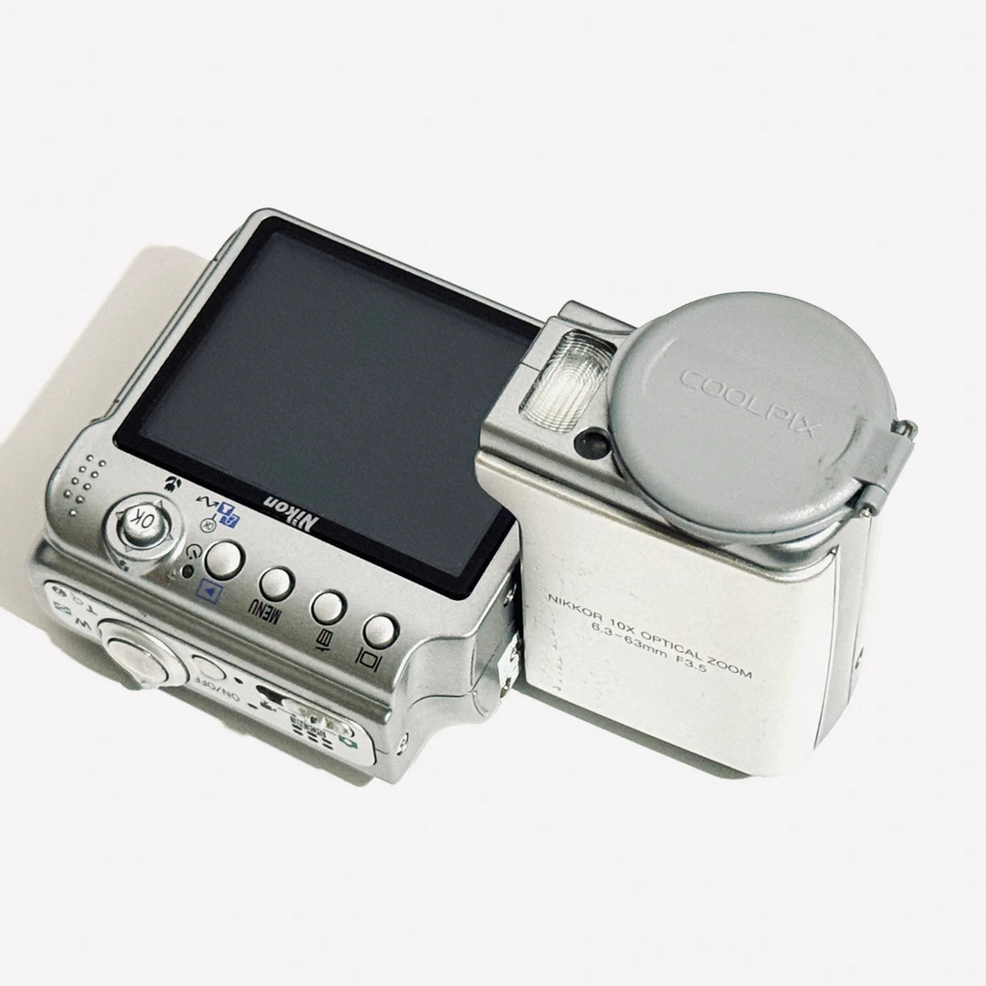 99新 Nikon/尼康 可翻转自拍ccd平替佳能a620出片透亮冷白