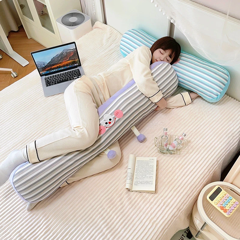 夏季冰丝凉感长条玻尿酸抑菌抱枕女生侧睡夹腿神器可拆洗床头靠枕