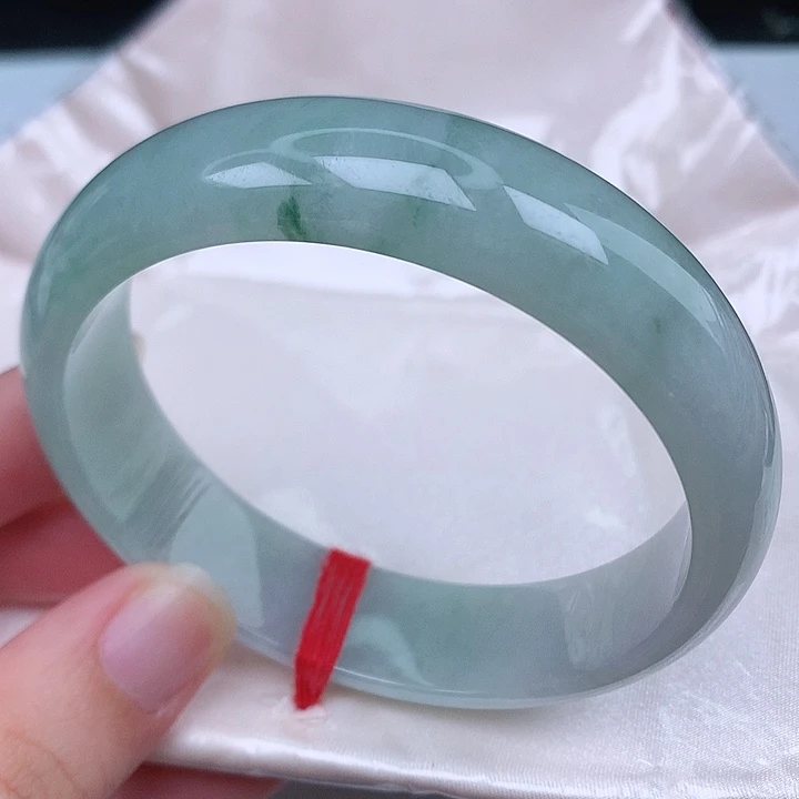 未镶嵌手镯翡翠天然