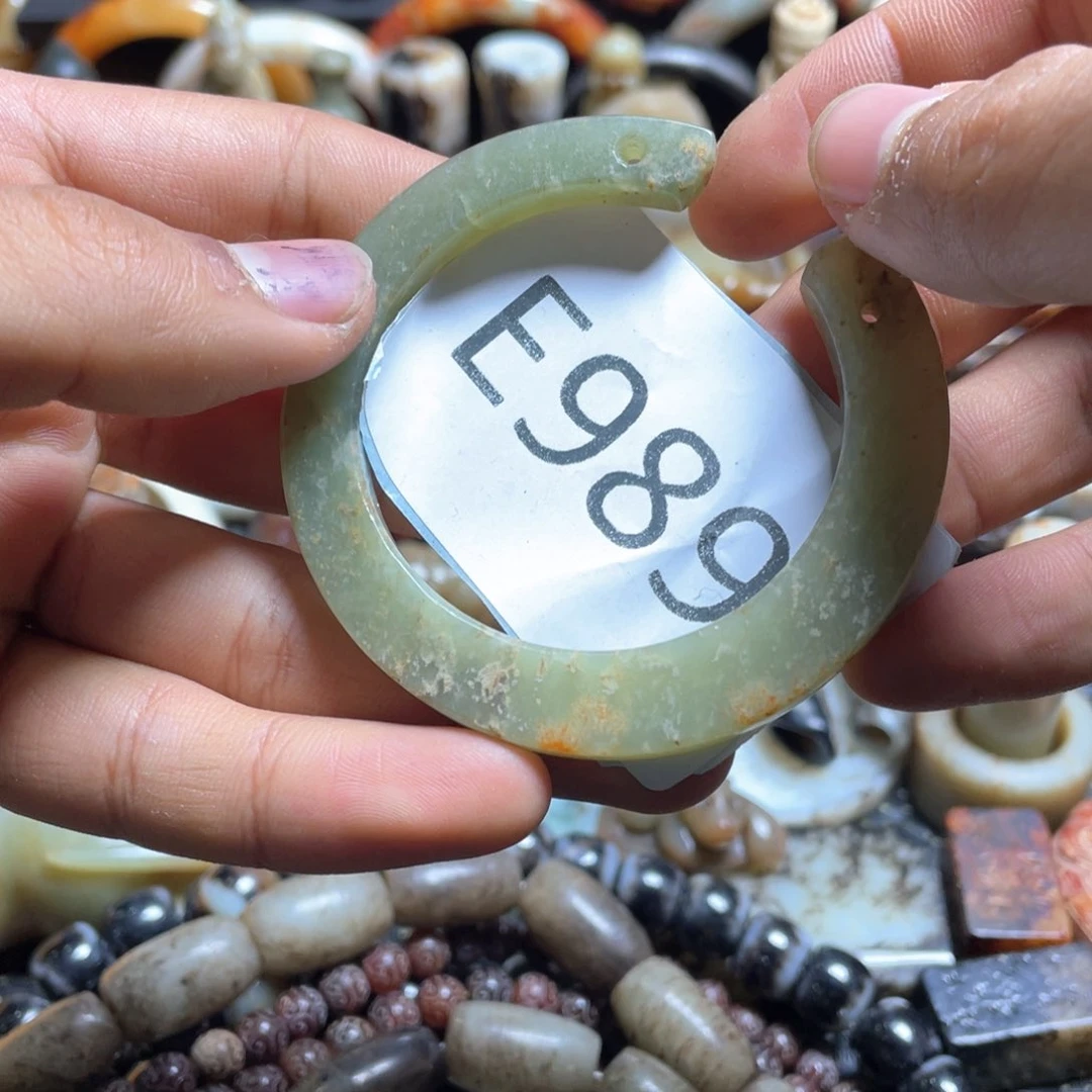 和田玉（糖玉）挂件未镶嵌