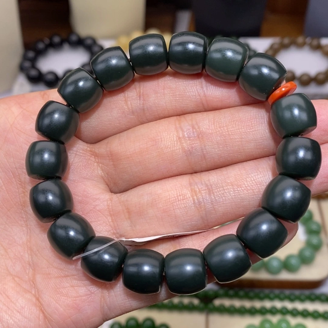 和田玉未镶嵌手串踏青直切