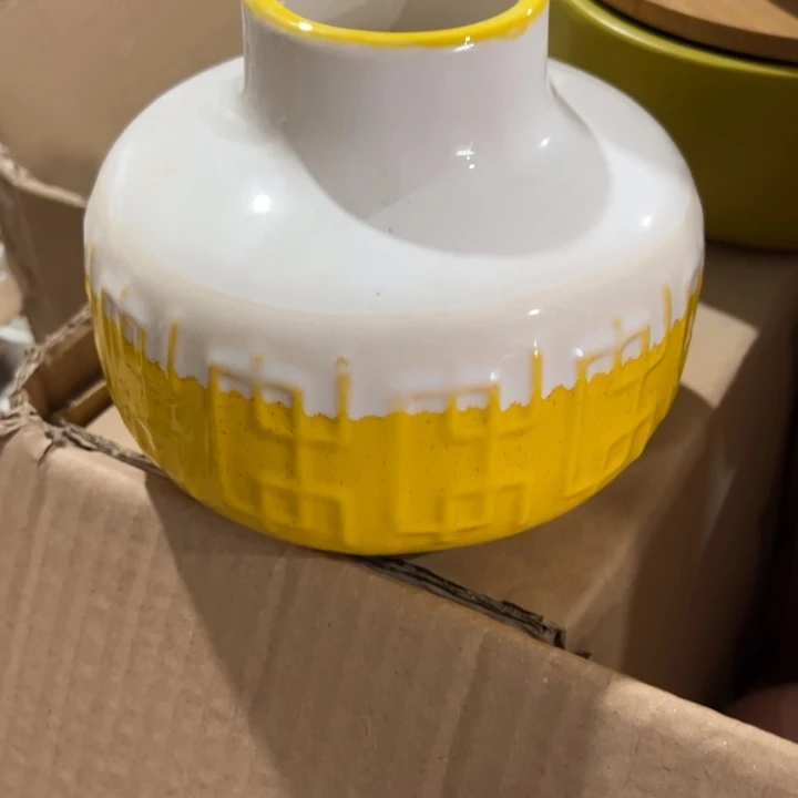 陶瓷花瓶摆件外贸出口（微瑕）