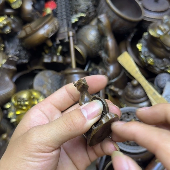 铜器摆件，诚信经营
