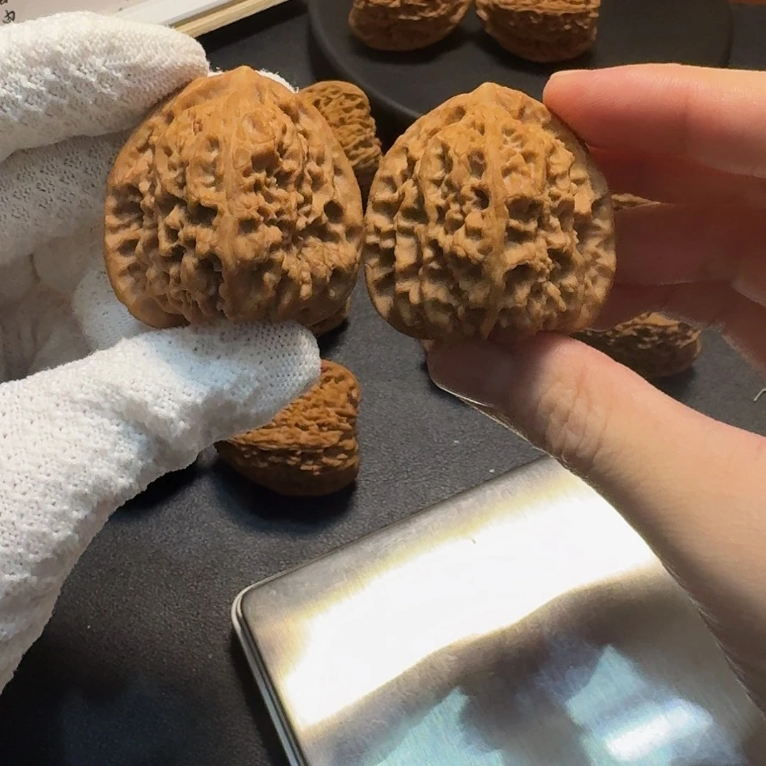 阿***二吊坠文玩核桃南疆三角42➕尺 小二拍