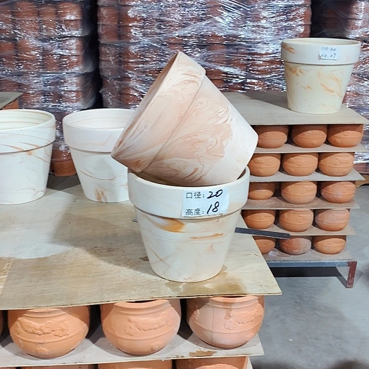 红陶玛奇朵20×18两个