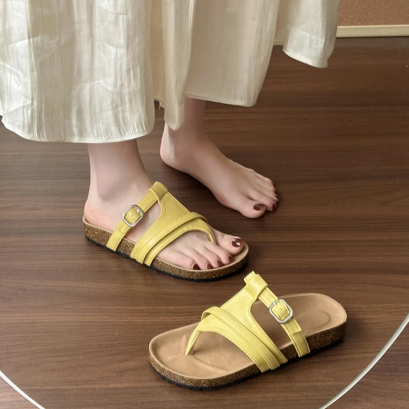 罗马风高级感套趾凉拖鞋女2025年新款夏季外穿夹脚沙滩平底人字拖
