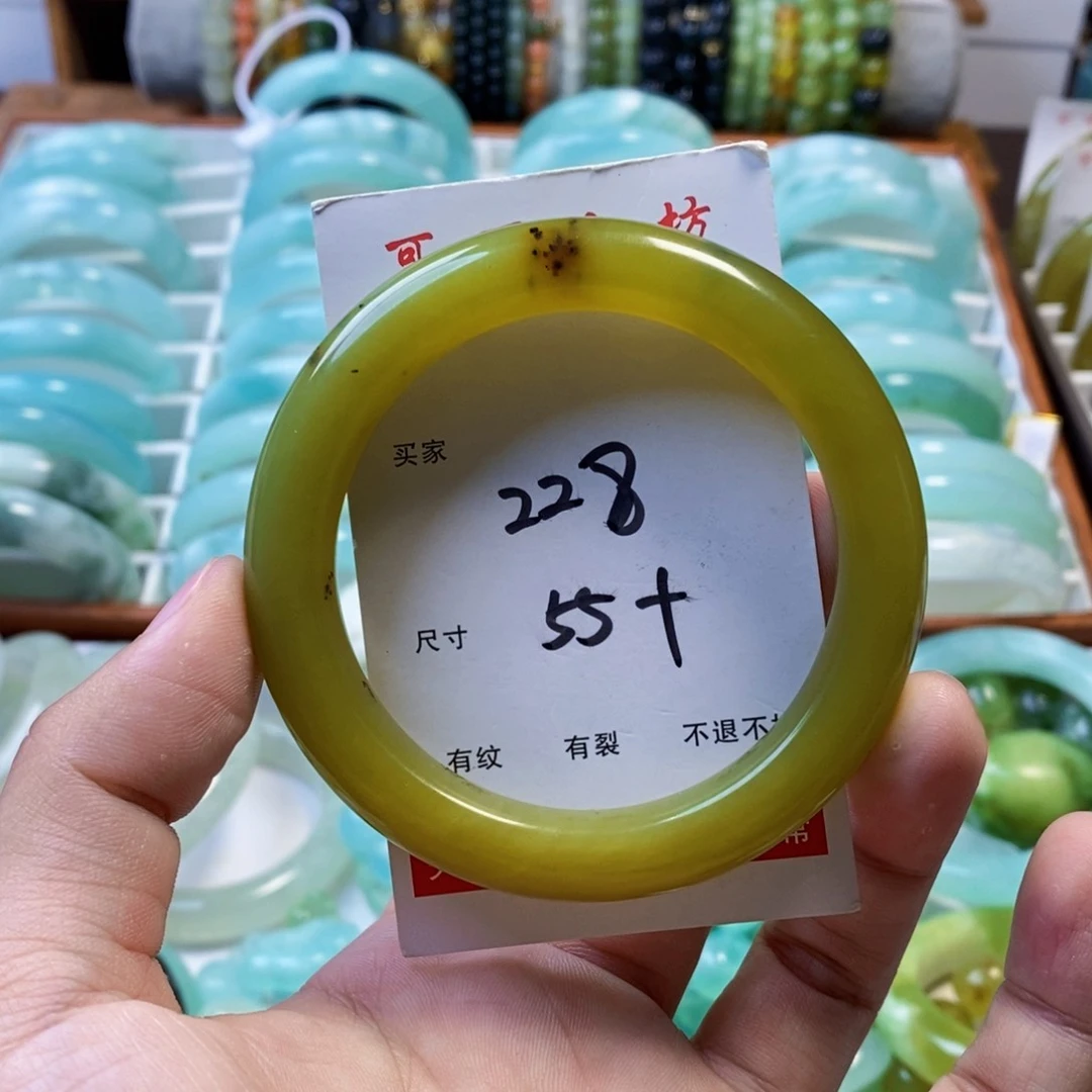 未镶嵌蛇纹石玉手镯