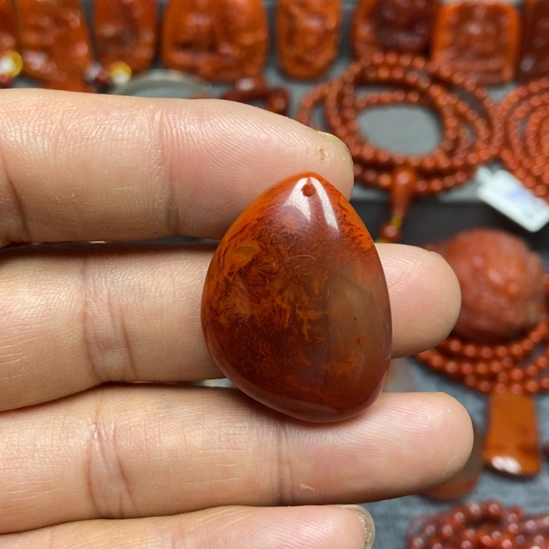 南红玛瑙吊坠(不含链)未镶嵌