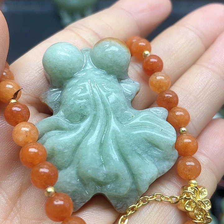 未镶嵌蛇纹石玉颈饰