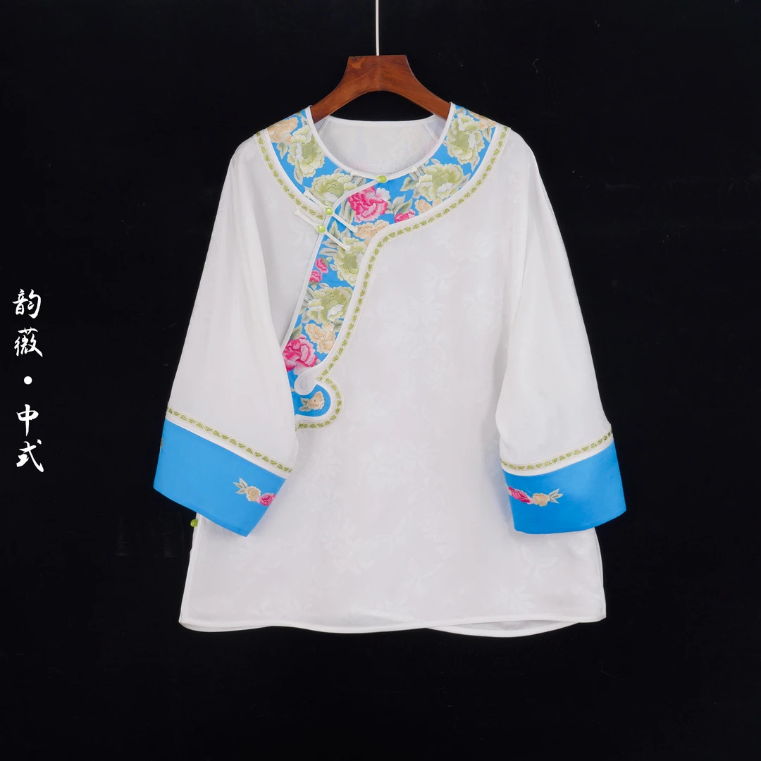常规款斜襟刺绣长袖薄款上衣女士圆领日常百搭10045
