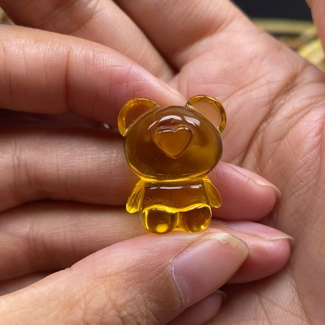 琥珀未镶嵌裸石琥珀