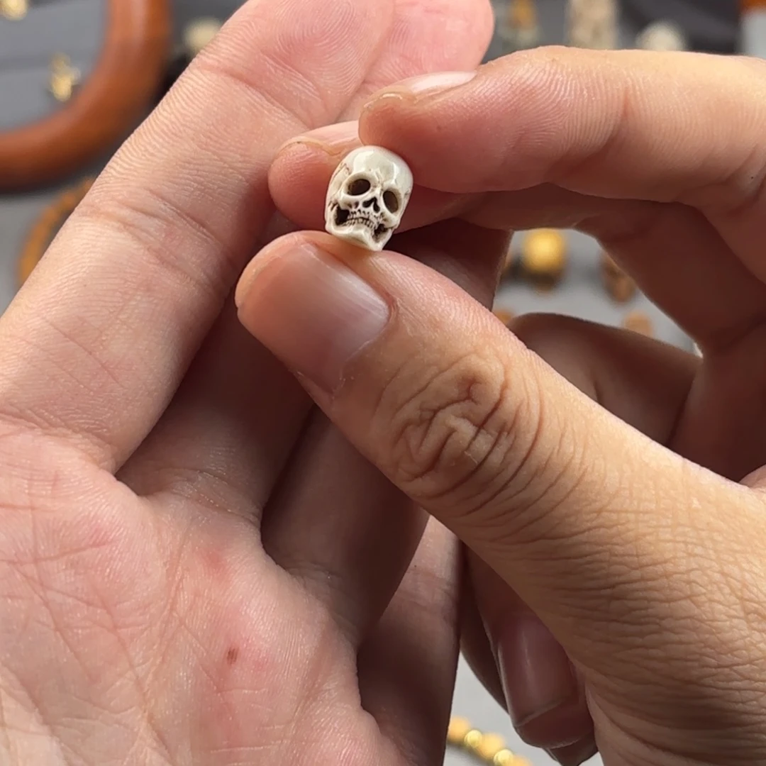 骷髅全颚一个9mm天地孔