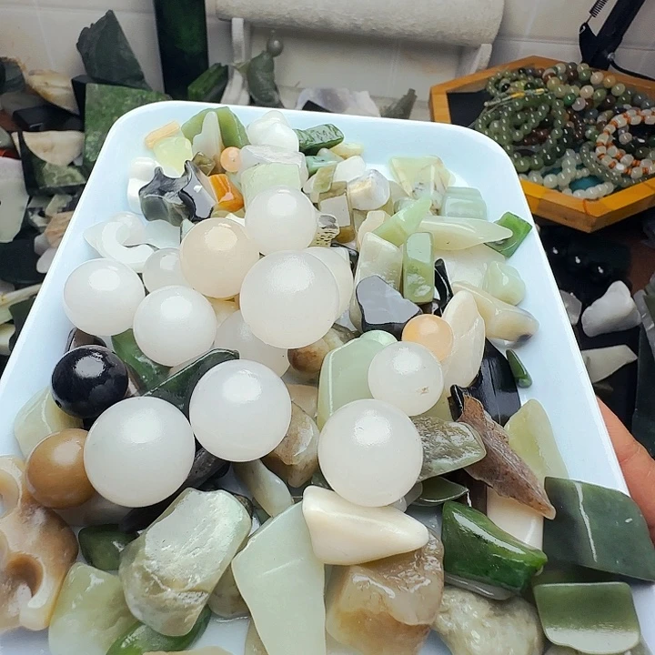 和田玉（糖玉）未镶嵌珠宝半成品