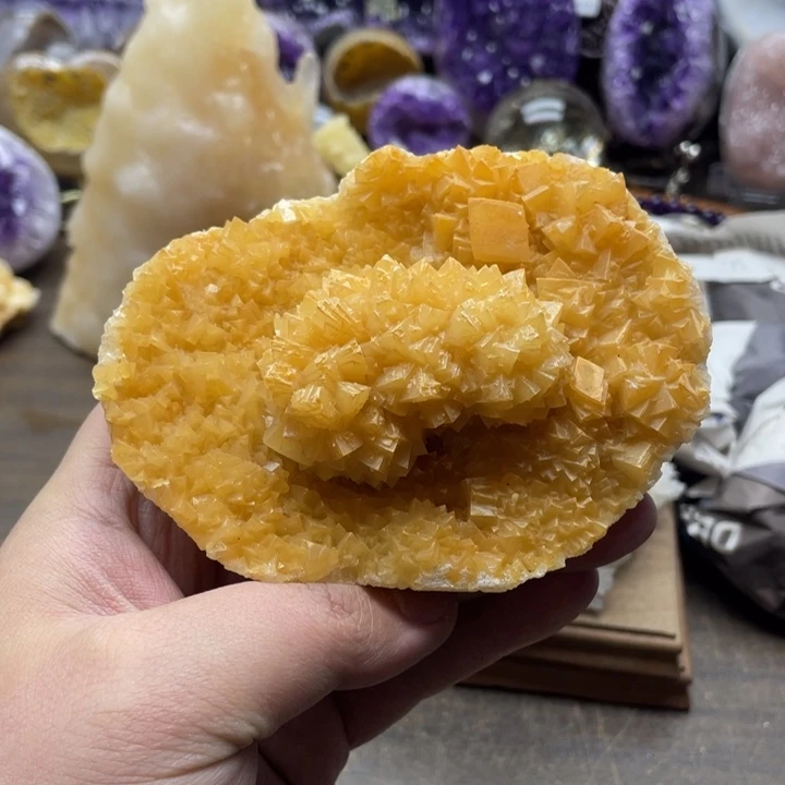 未镶嵌水晶珠宝半成品