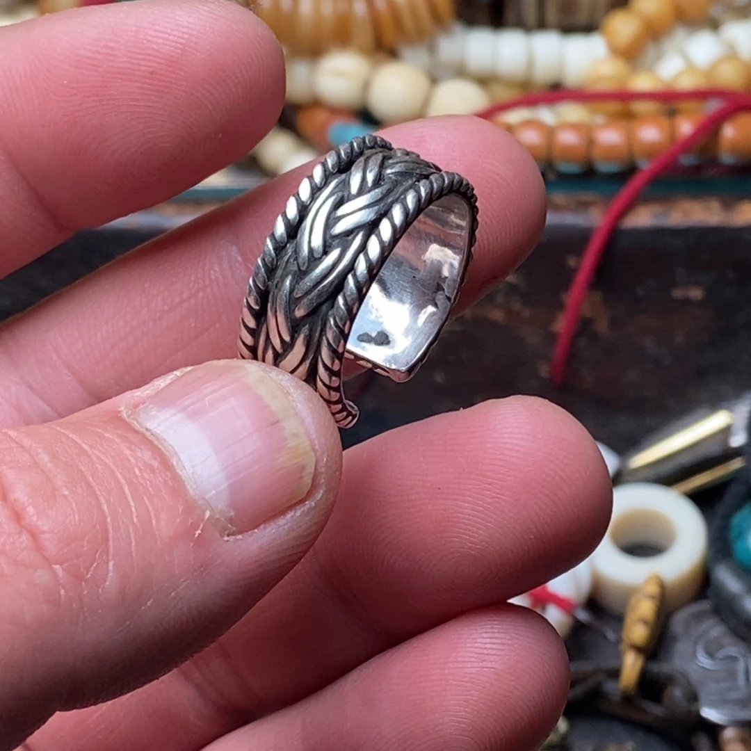 琉璃颈饰P****°藏传精品小元素的话