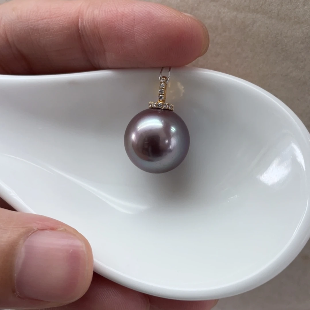 18K金镶嵌淡水珍珠颈饰13.3mm