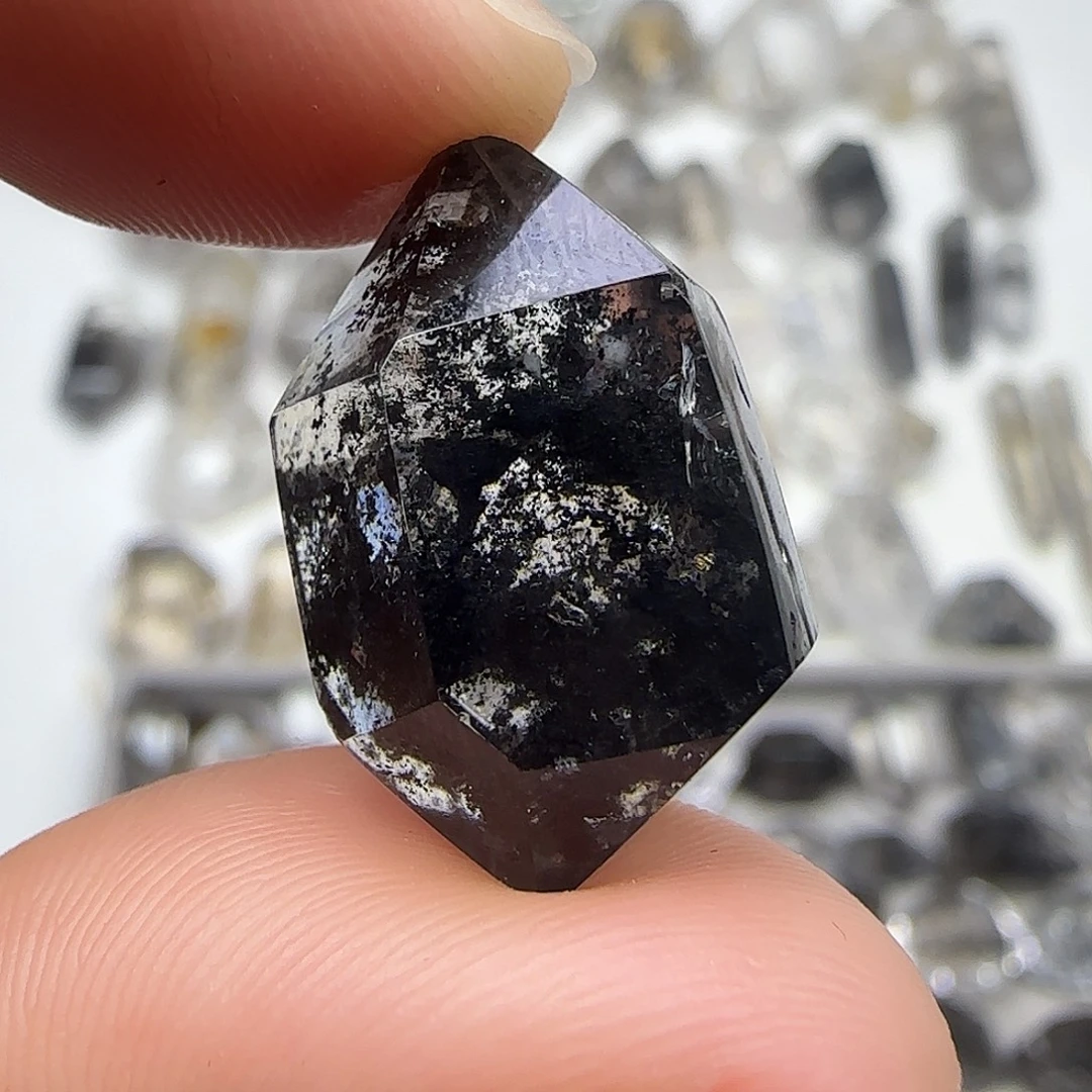 珠宝半成品水晶未镶嵌黑散墨双尖随形