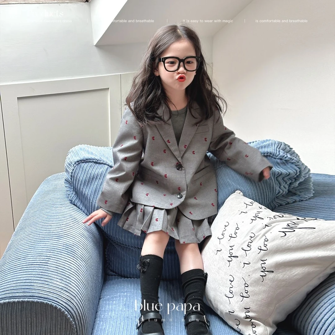 女童西装套装2025春秋新款洋气儿童学院风西装宝宝百褶裙两件套潮