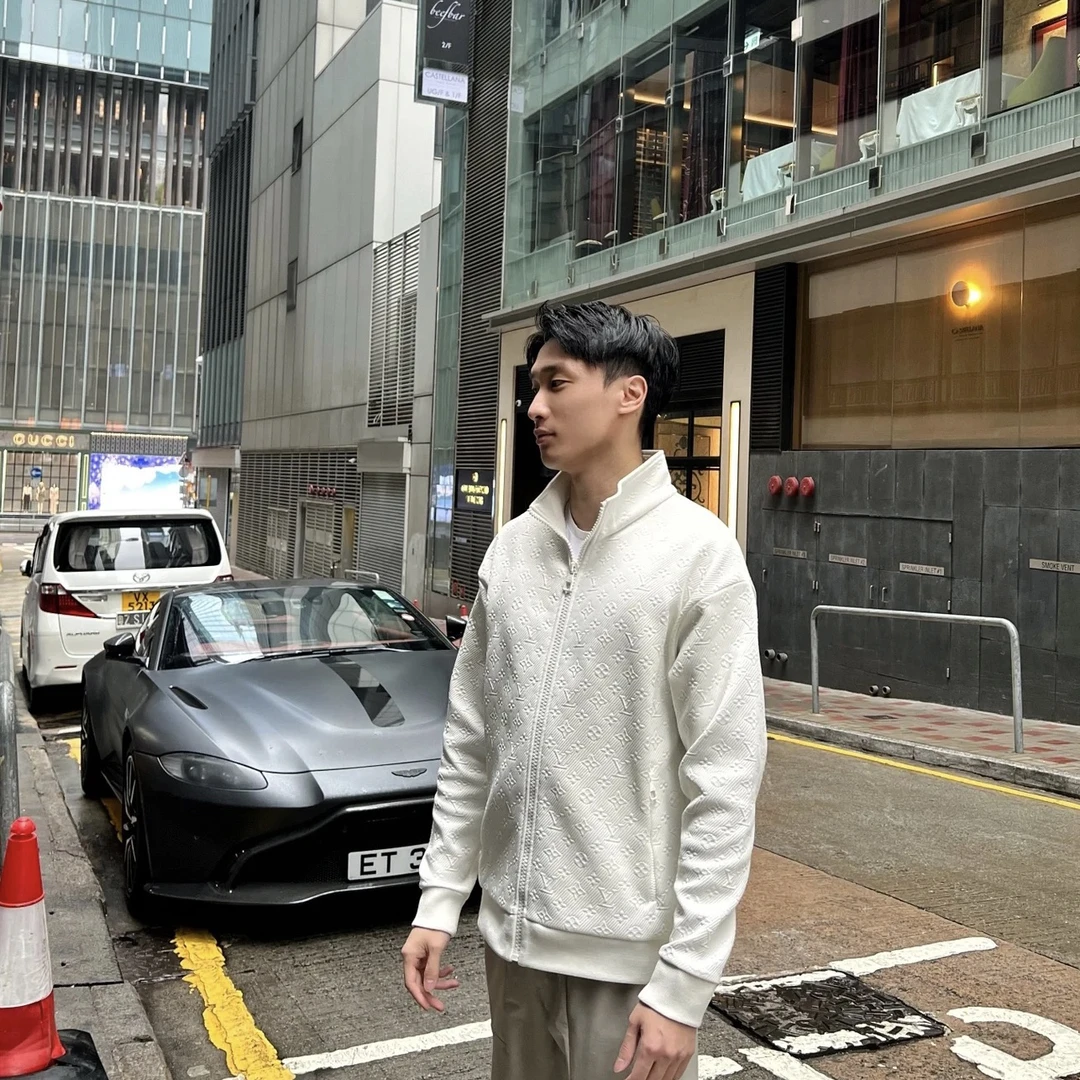 99新 LouisVuitton/路易威登 6952/纯色拉链休闲长袖夹克