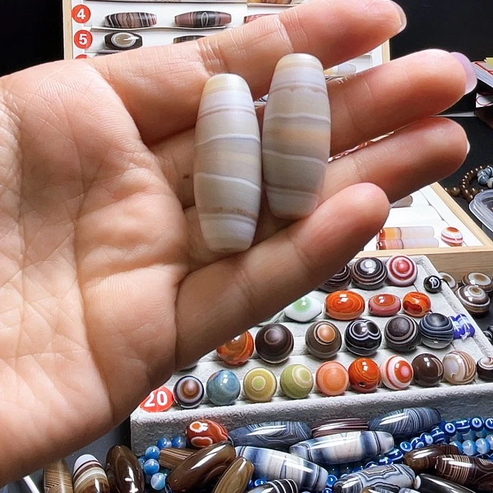 灵***m玛瑙/玉髓未镶嵌颈饰