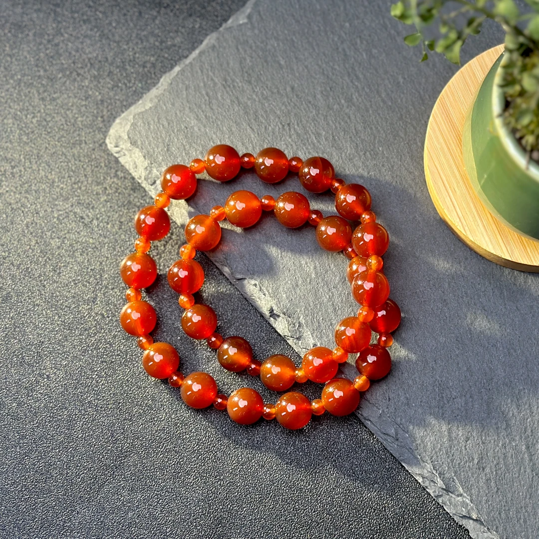 天然玉石红单圈手串574无礼盒