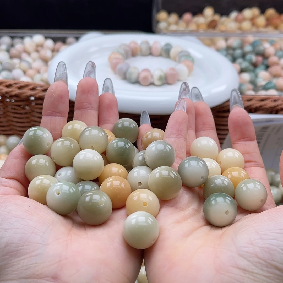 白玉菩提吊坠b微瑕16mm/10+4颗