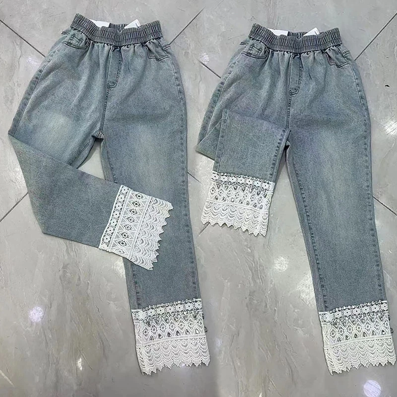 时尚早春拼接蕾丝边直筒裤松紧腰牛仔烟管裤胖mm2025新款大码女裤