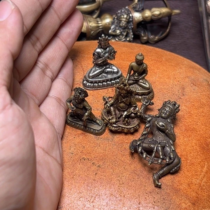 в***ы铜星月菩提挂件菩提