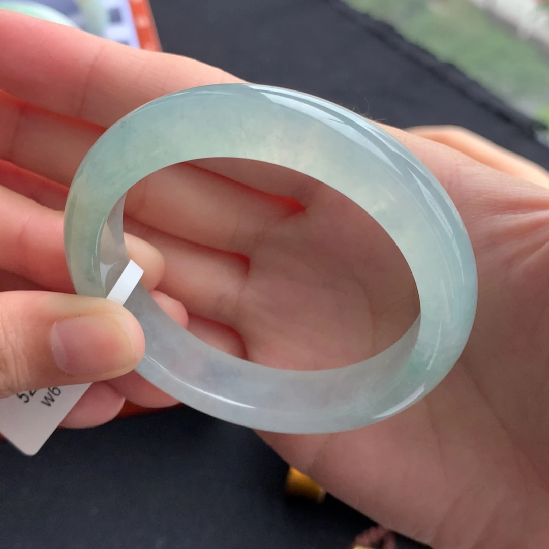 翡翠手镯未镶嵌LED电灯泡