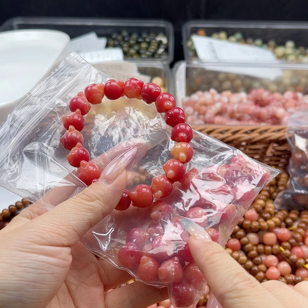 白玉菩提吊坠q12mm/20+2颗草莓熊油桃色