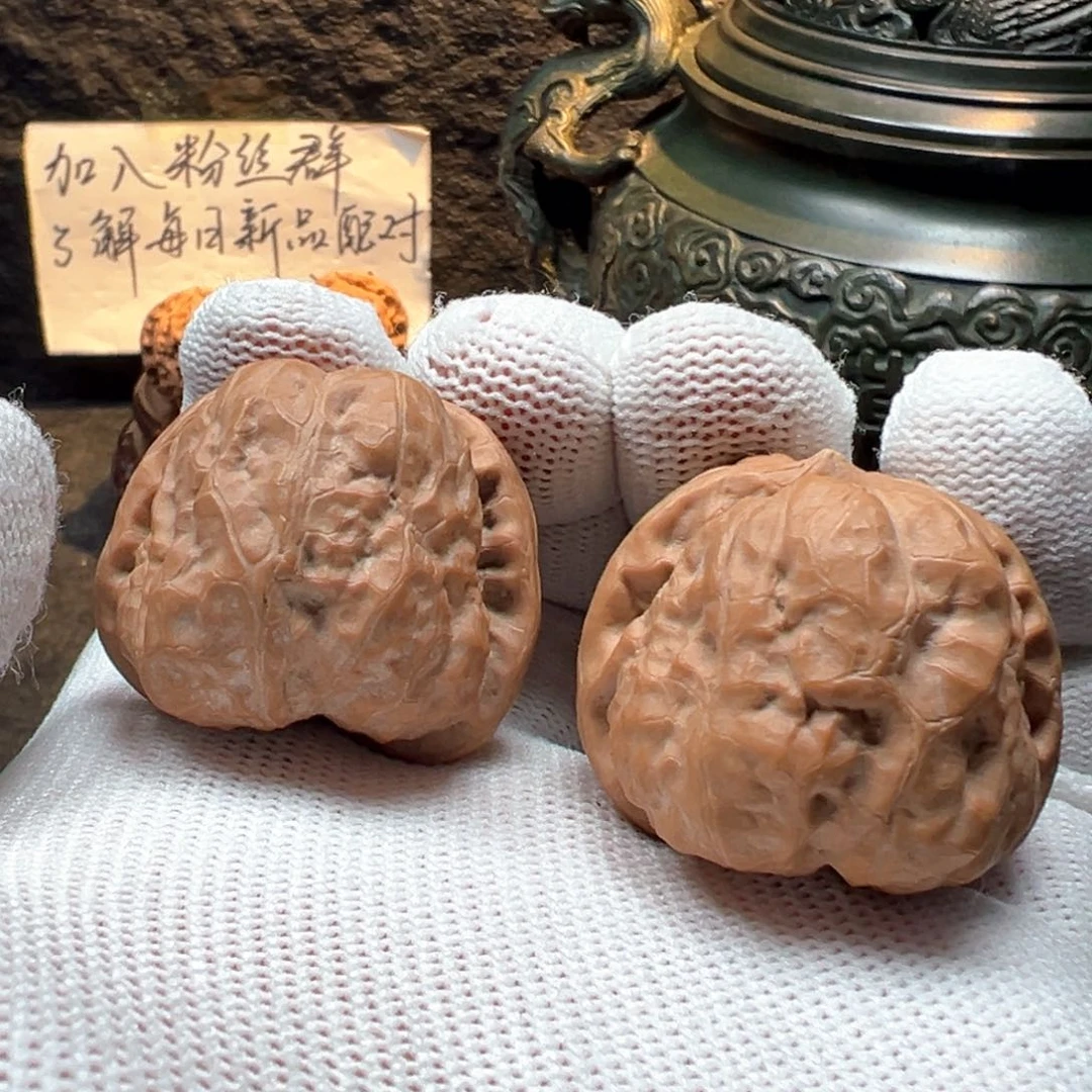 文玩核桃把件增*明蛤蟆