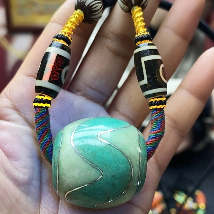 玛瑙/玉髓（覆膜）合金颈饰