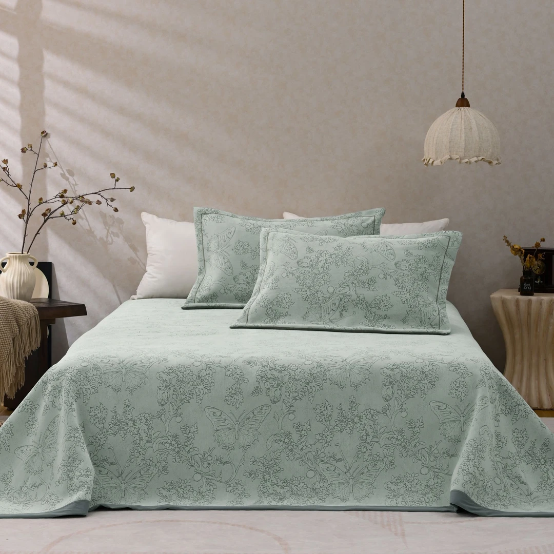 【盖毯】盖毯 柔软精梳毯230*250cm   蝴蝶森林